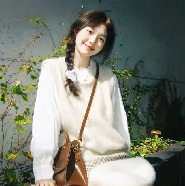 穿到对手身上我被迫营业